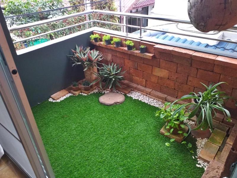 Ingmon House Hotel Chiang Mai Exterior photo